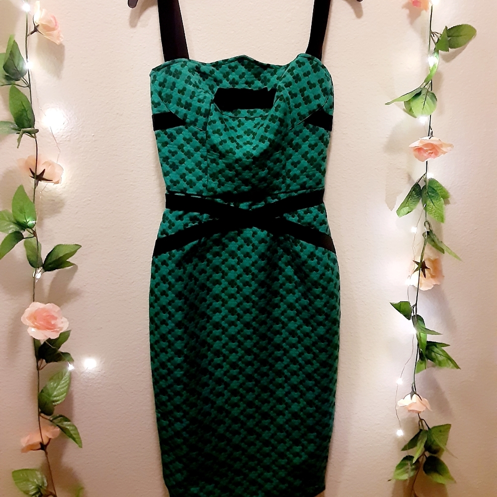 ๐ SOLD ๐ Le palais vintage - Picture 2 of 7